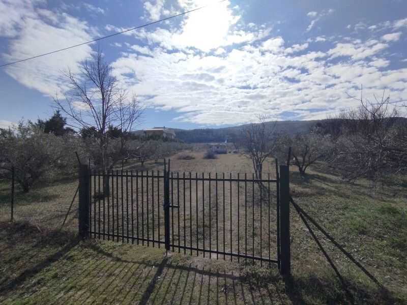 Land in Thessaloniki, Greece, 4 400 sq.m - picture 1