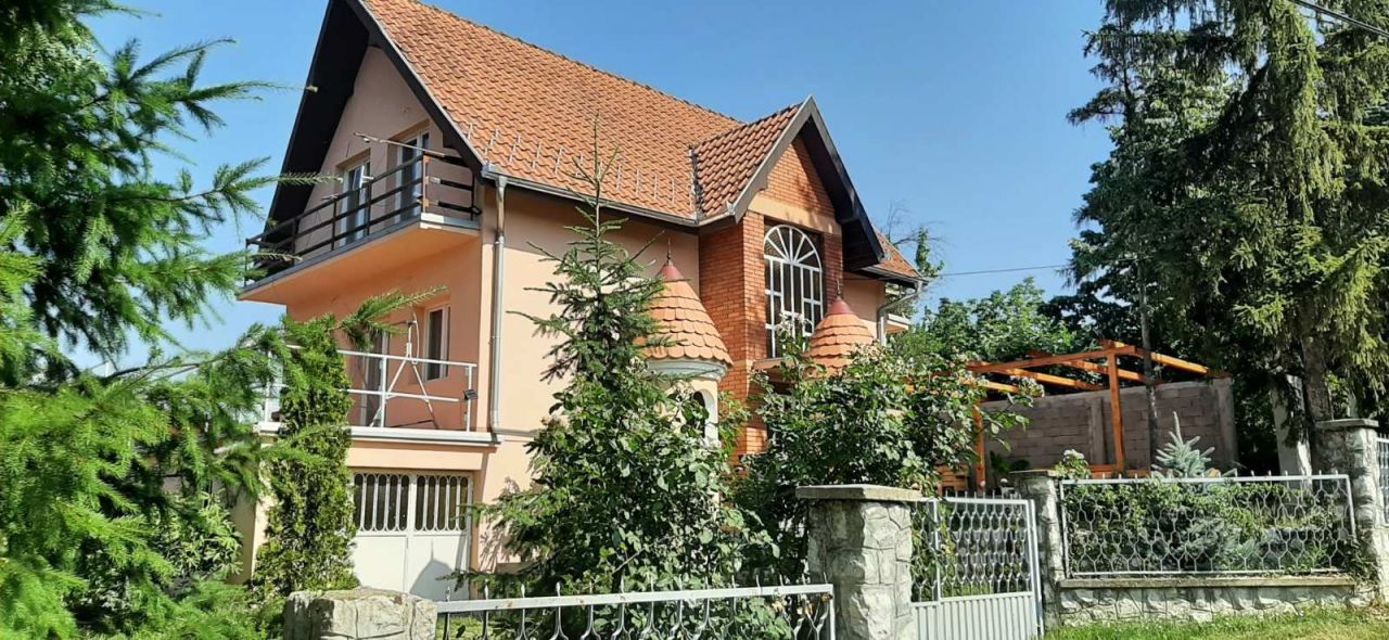 House in Beograd, Serbia, 283 sq.m - picture 1