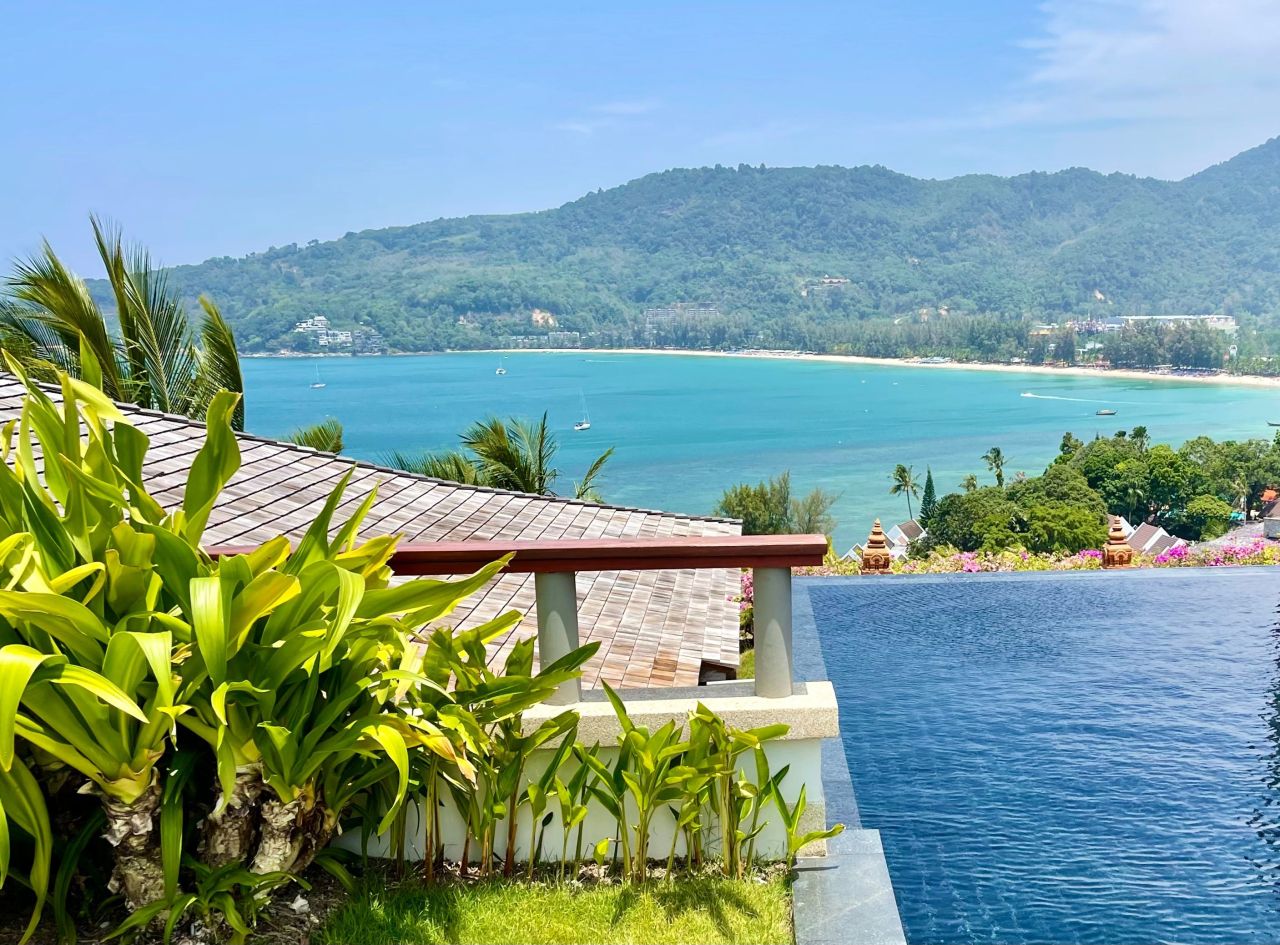 Villa on Phuket Island, Thailand, 407 sq.m - picture 1