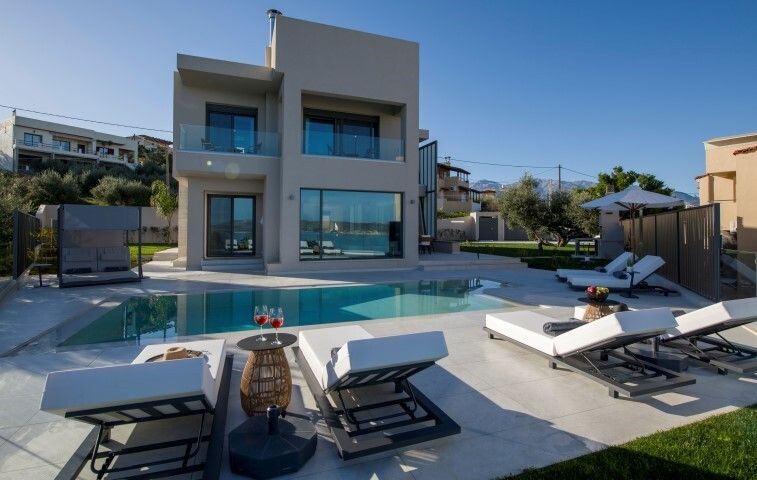 Villa in Chania, Greece, 255 sq.m - picture 1