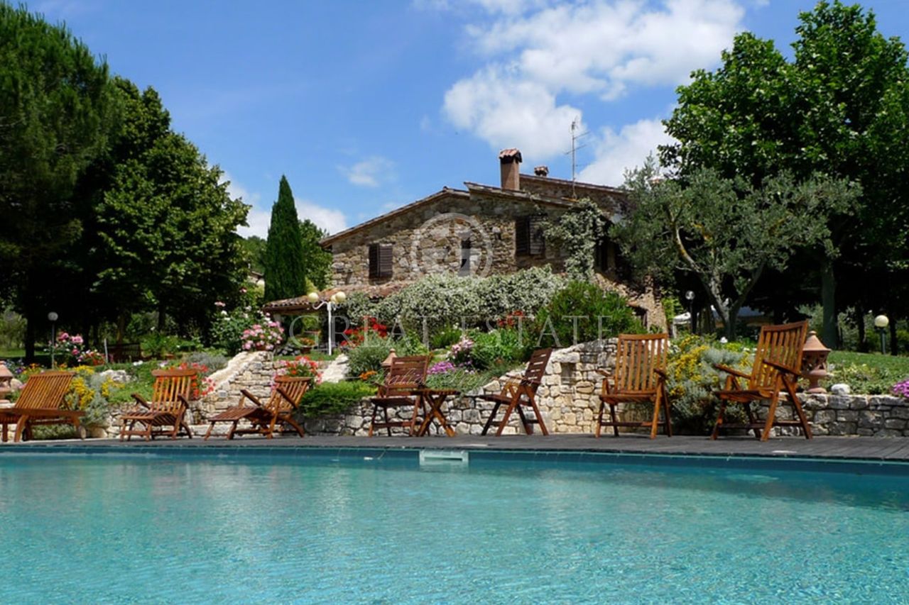 Haus in Monte Castello di Vibio, Italien, 630.7 m2 - Foto 1