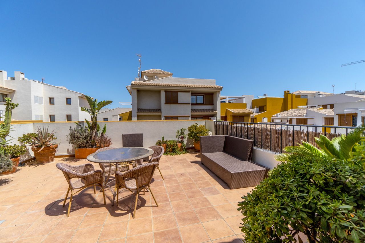 Flat on Costa Blanca, Spain, 121 sq.m - picture 1