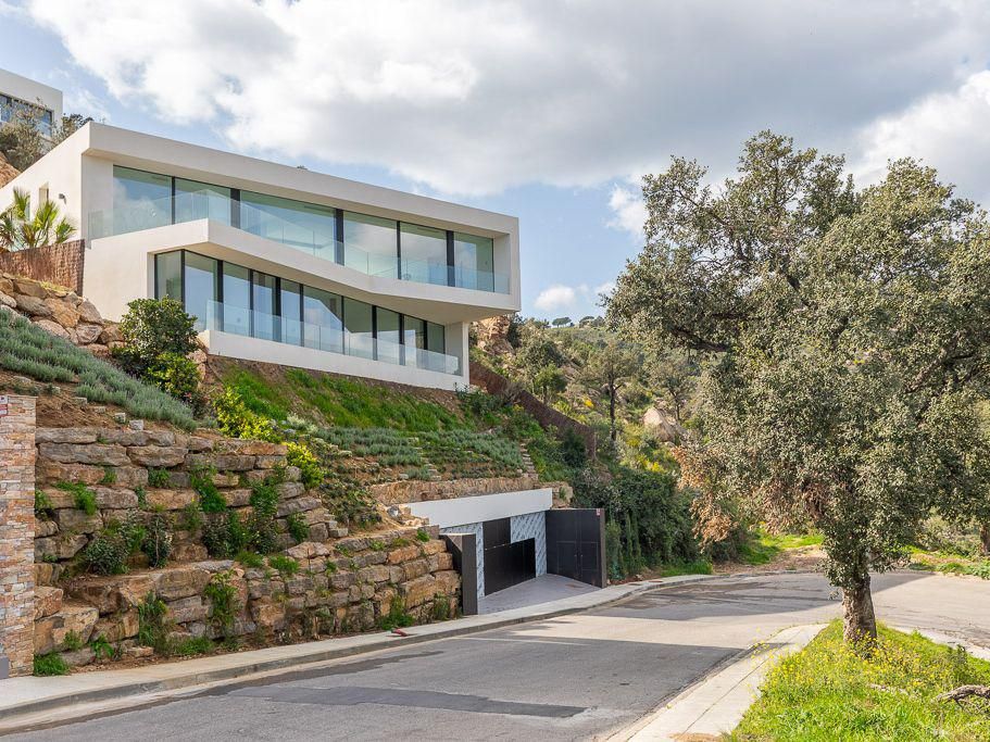 Casa en la Costa Brava, España, 350 m2 - imagen 1