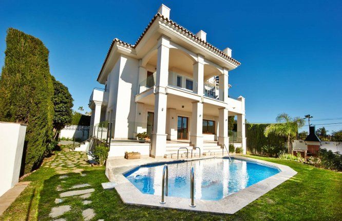Casa en la Costa del Sol, España, 282 m2 - imagen 1