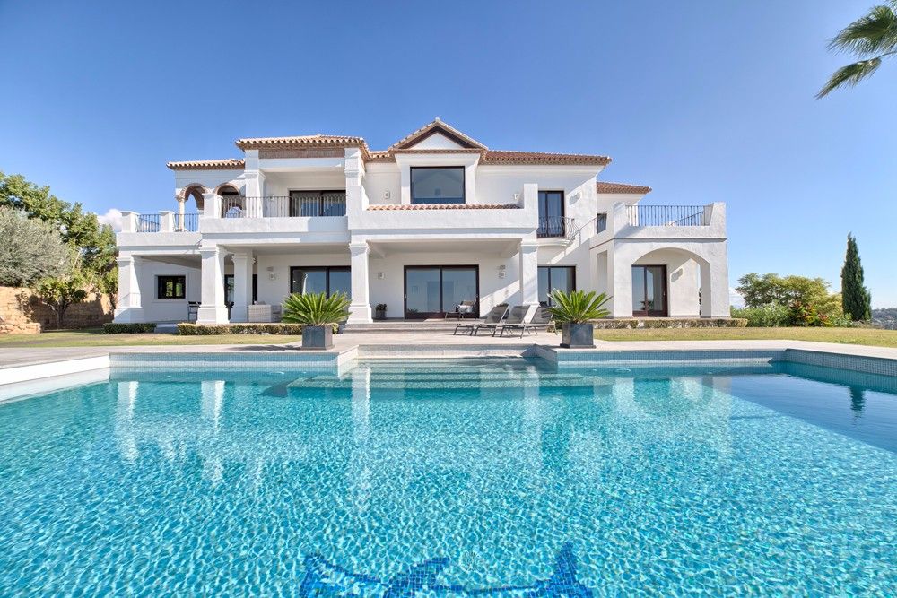 Casa en la Costa del Sol, España, 533 m2 - imagen 1