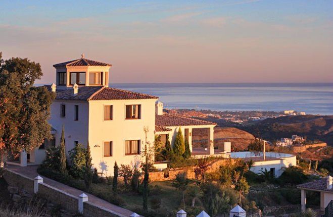 Casa en la Costa del Sol, España, 402 m2 - imagen 1