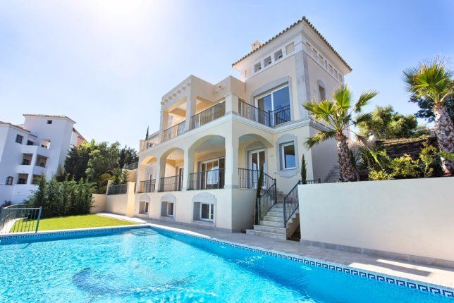 Casa en la Costa del Sol, España, 545 m2 - imagen 1