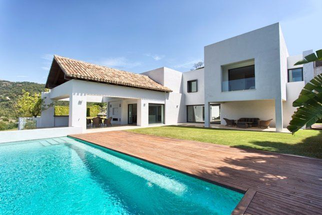 House on Costa del Sol, Spain, 412 sq.m - picture 1