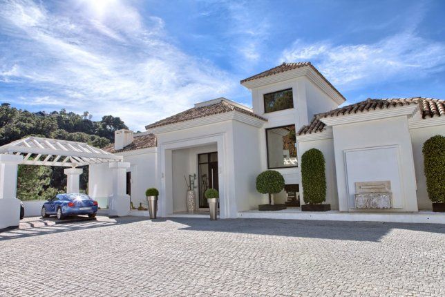 House on Costa del Sol, Spain, 722 sq.m - picture 1