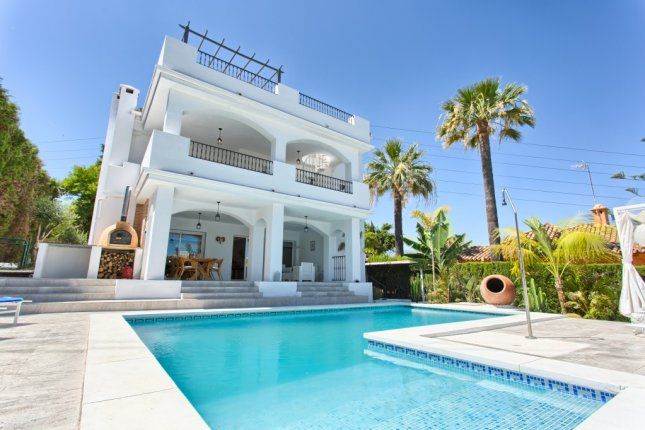 House on Costa del Sol, Spain, 241 sq.m - picture 1