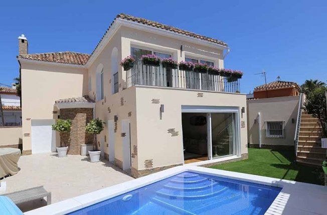 Casa en la Costa del Sol, España, 214 m2 - imagen 1