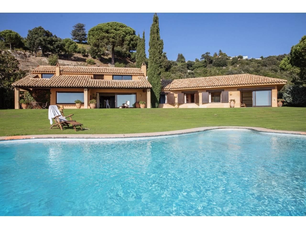 House on Costa del Maresme, Spain, 467 sq.m - picture 1