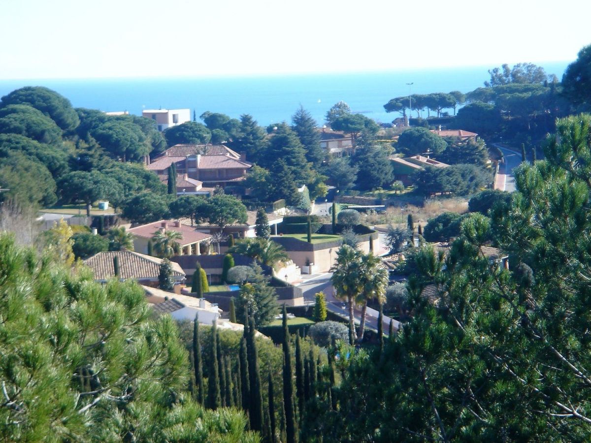 Land on Costa del Maresme, Spain - picture 1