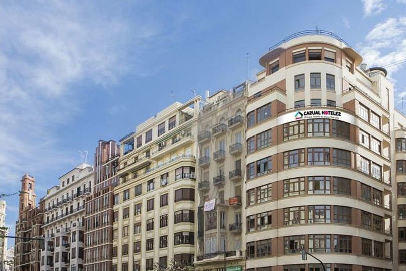 Gewerbeimmobilien in Valencia, Spanien, 3 300 m2 - Foto 1