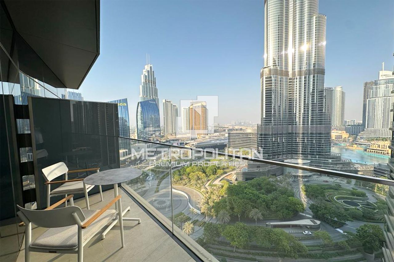 Apartment in Dubai, UAE, 145 sq.m - picture 1