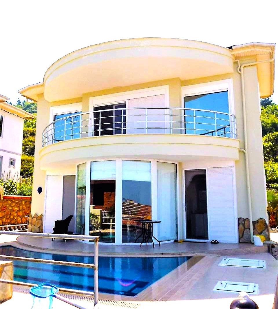 Villa in Kestel, Turkey, 210 sq.m - picture 1