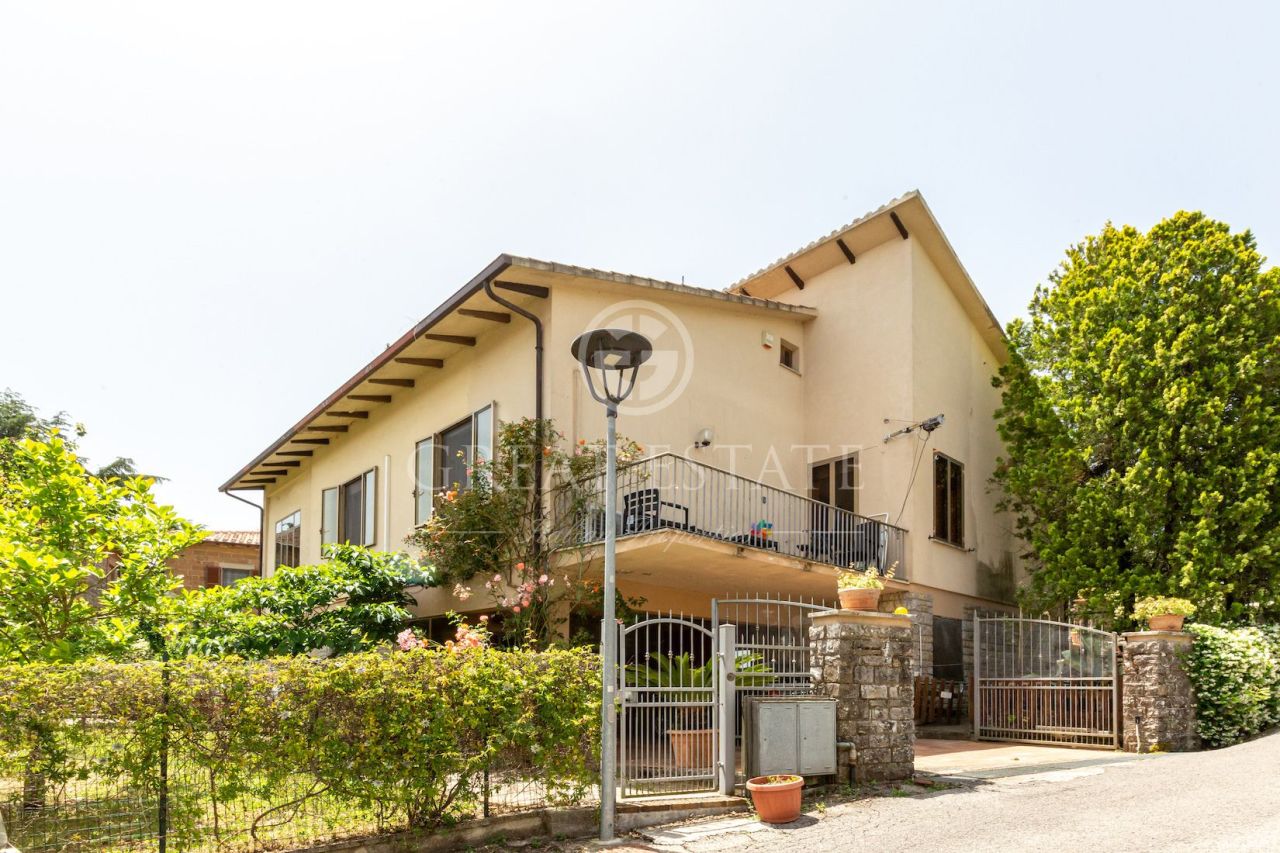 Casa en Citta della Pieve, Italia, 475.45 m2 - imagen 1