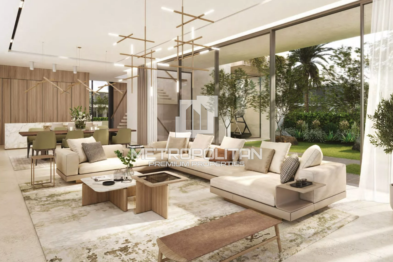 Villa in Dubai, UAE, 429 sq.m - picture 1