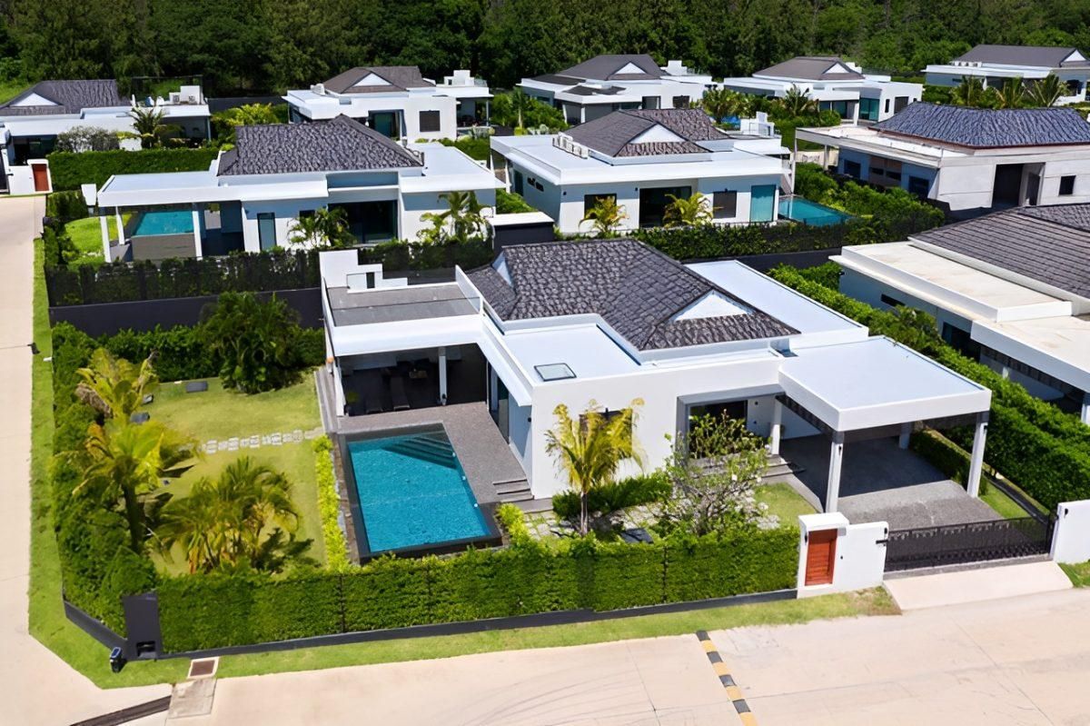 Villa à Hua Hin, Thaïlande, 284 m2 - image 1