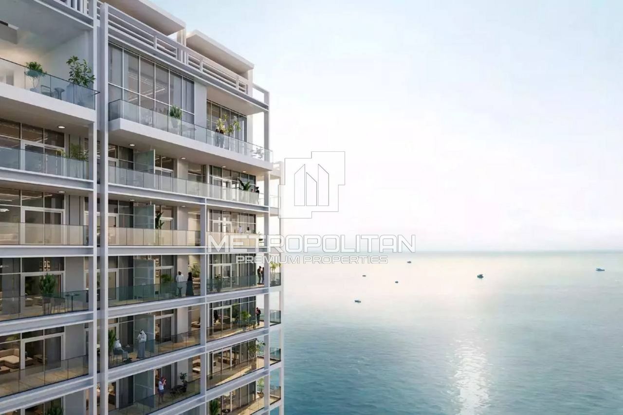Apartment in Ras al-Khaimah, UAE, 90 sq.m - picture 1