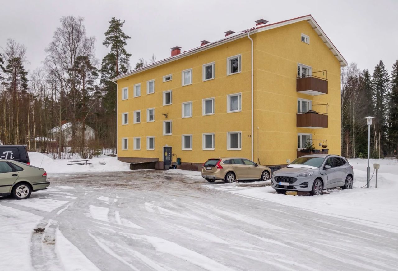 Flat in Hameenlinna, Finland, 45 sq.m - picture 1