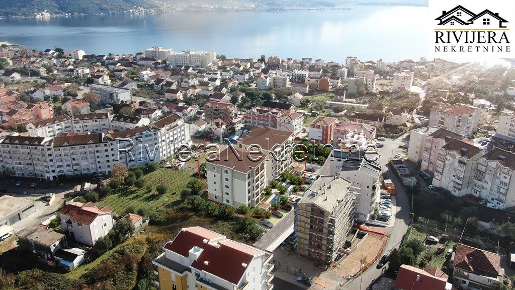 Wohnung in Herceg-Novi, Montenegro, 51.36 m2 - Foto 1