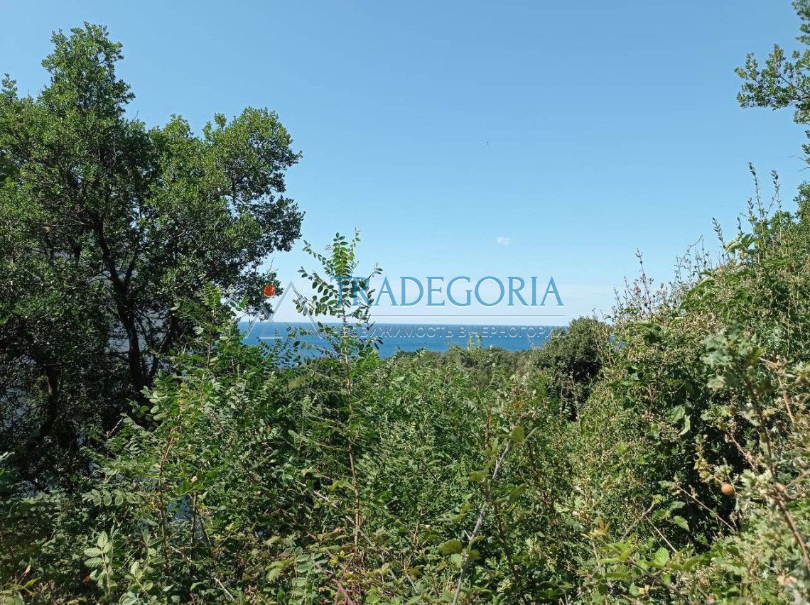 Grundstück in Utjeha, Montenegro, 400 m2 - Foto 1