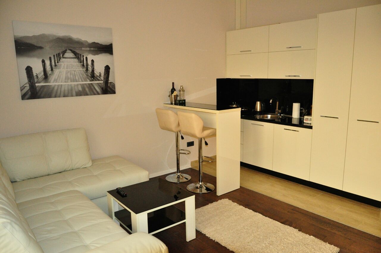 Wohnung in Budva, Montenegro, 31 m2 - Foto 1