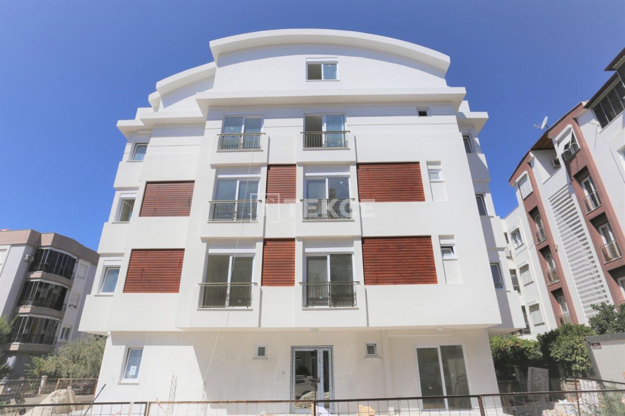 Apartment in Antalya, Turkey, 45 sq.m - picture 1