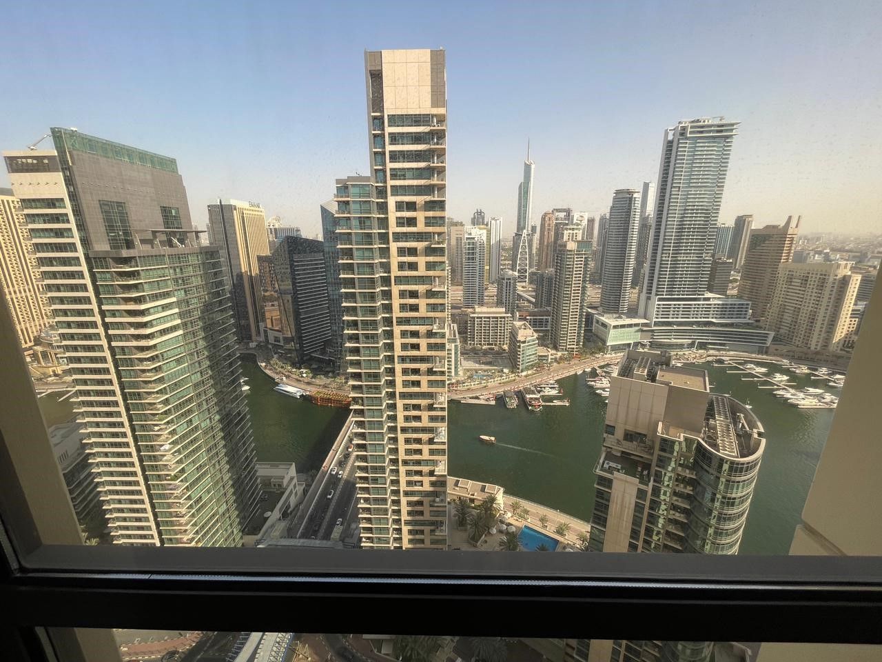 Apartamento en Dubái, EAU, 140 m2 - imagen 1