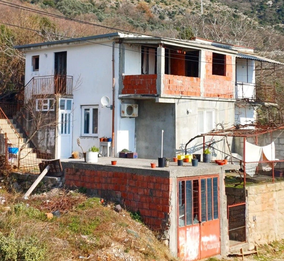 House in Sutomore, Montenegro, 70 sq.m - picture 1