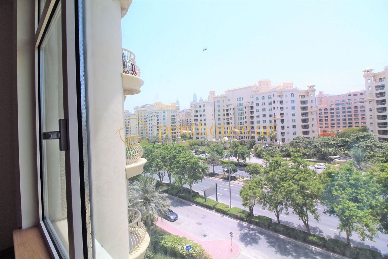 Apartamento en Dubái, EAU, 201 m2 - imagen 1