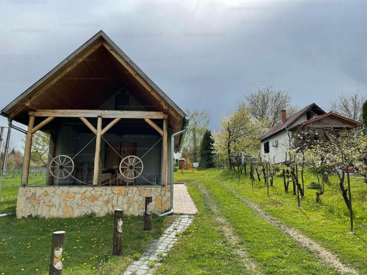 Villa Kaposvár, Hongrie, 52 m2 - image 1