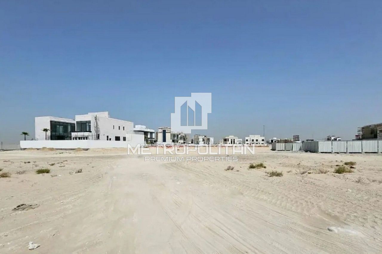 Grundstück in Dubai, VAE, 464 m2 - Foto 1