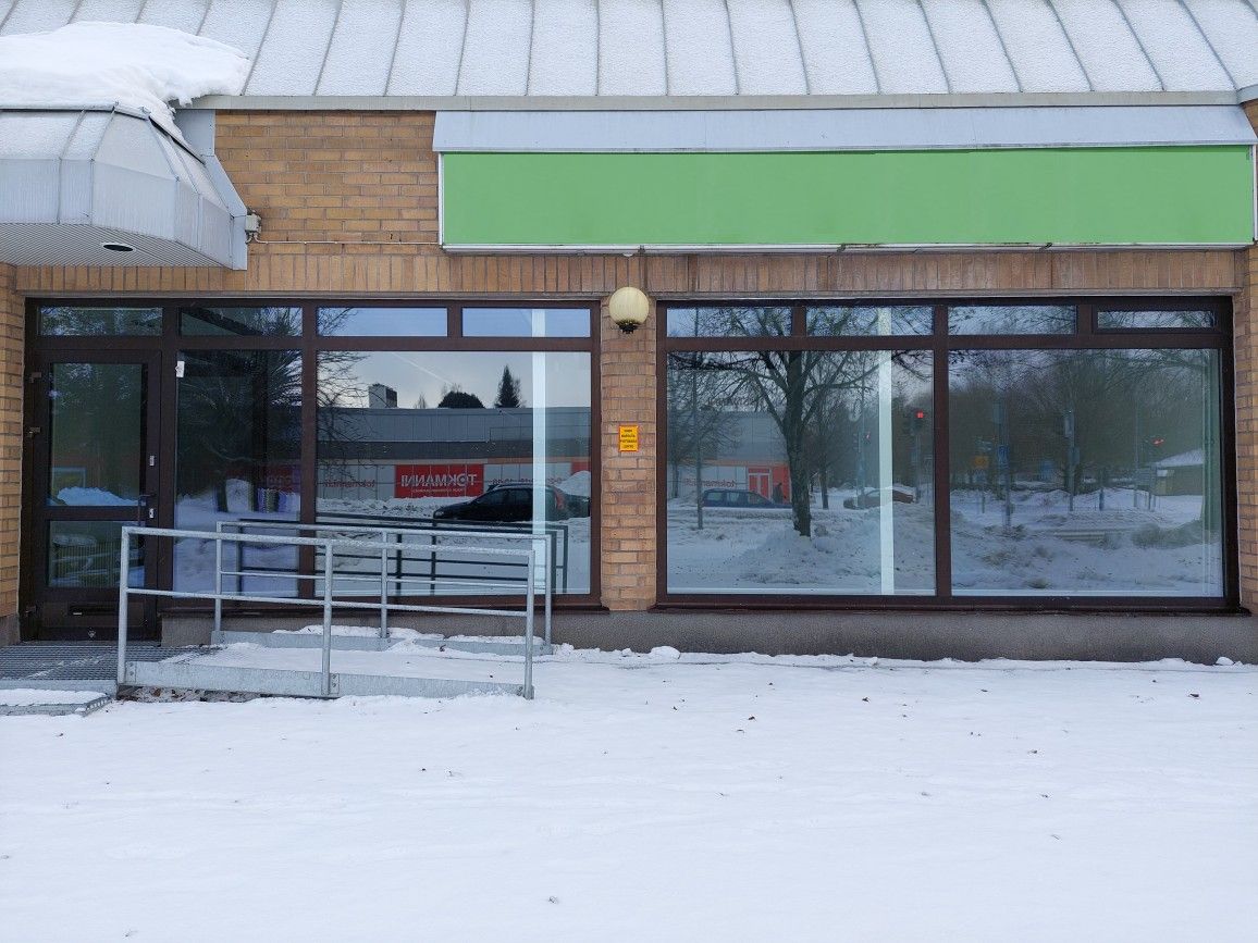 Boutique à Pieksamaki, Finlande, 167 m2 - image 1
