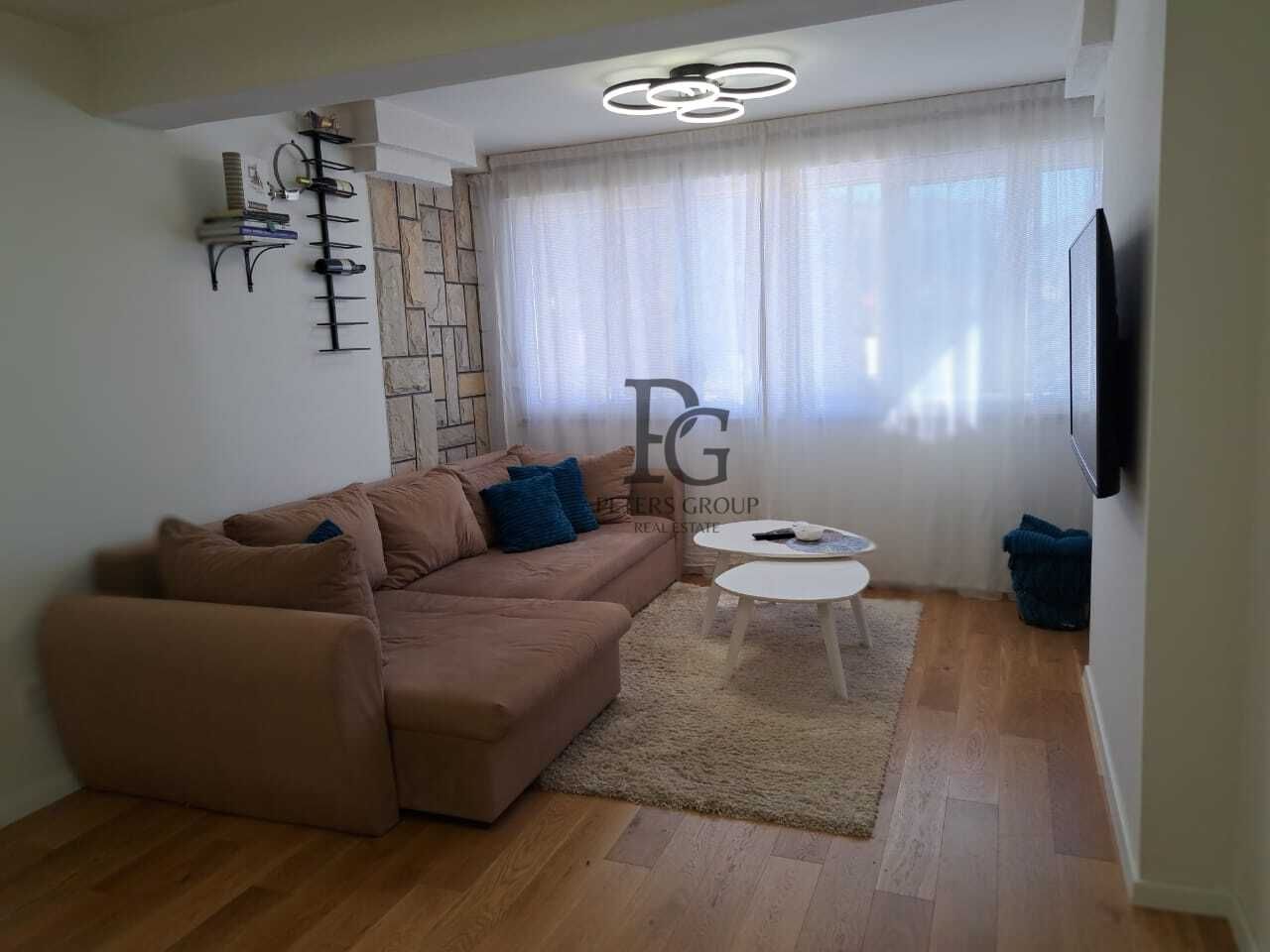Appartement à Tivat, Monténégro, 68 m2 - image 1