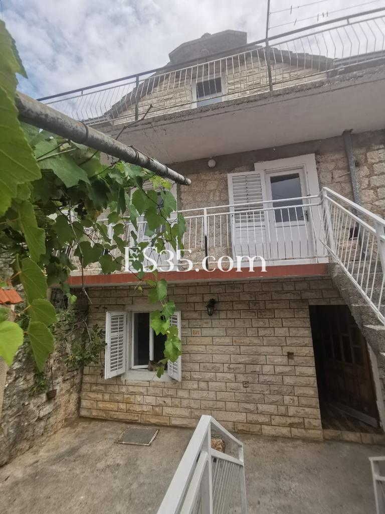 Casa en Lepetani, Montenegro, 144 m2 - imagen 1