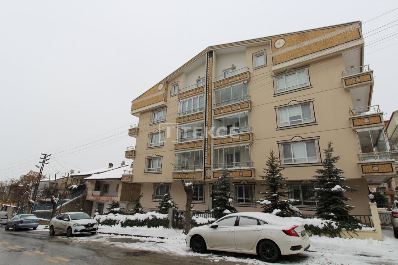 Apartment in Ankara, Turkey, 300 sq.m - picture 1