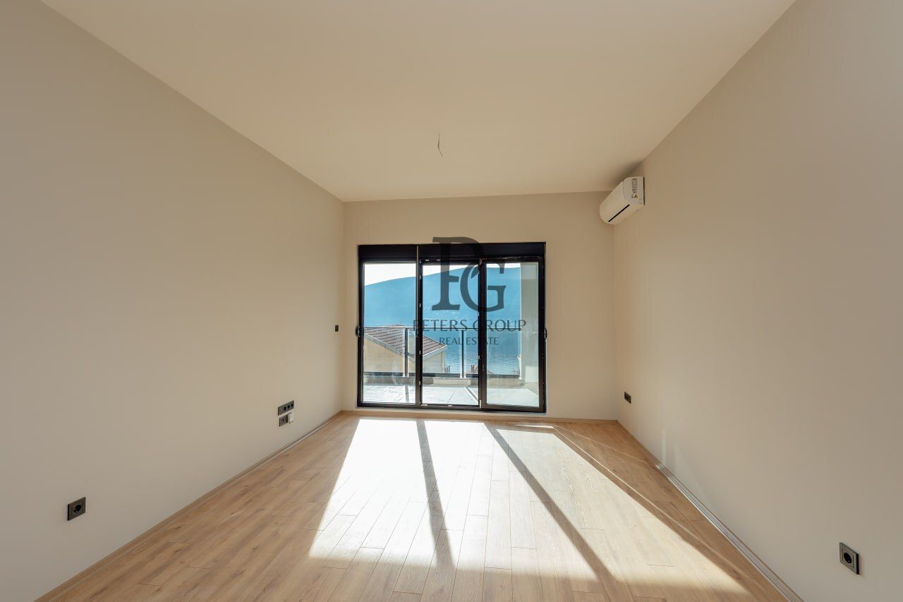 Wohnung in Herceg-Novi, Montenegro, 70 m2 - Foto 1