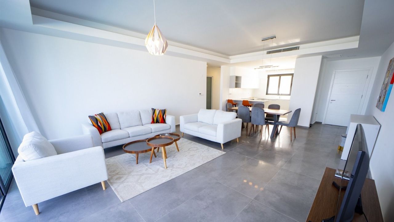 Apartment in Esentepe, Cyprus, 105 sq.m - picture 1