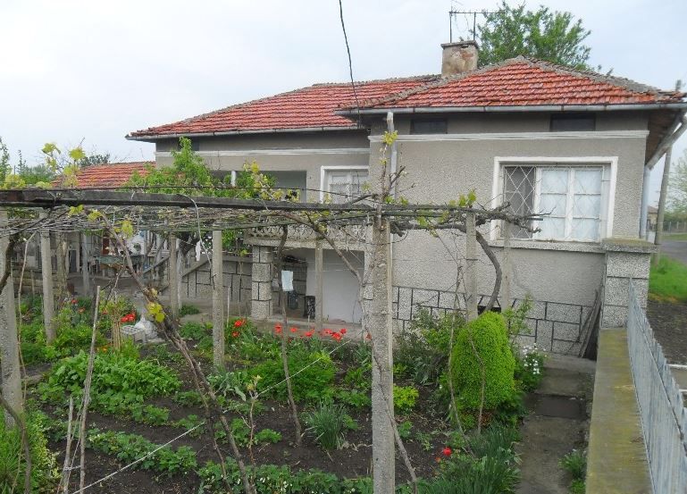 House in Burgas, Bulgaria, 100 sq.m - picture 1