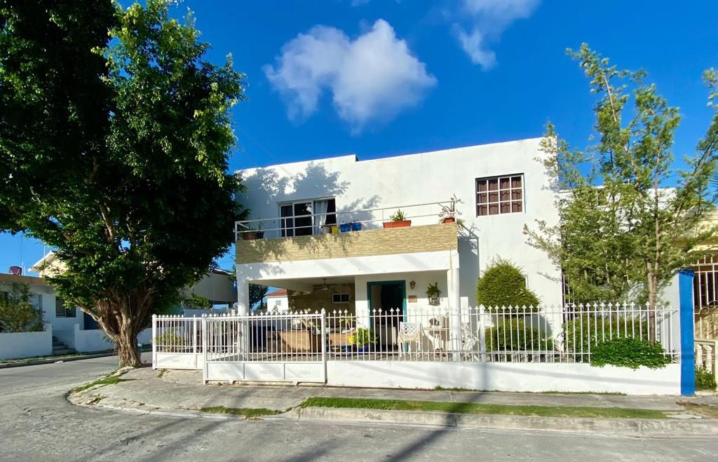 House in Bavaro, Dominican Republic, 210 sq.m - picture 1