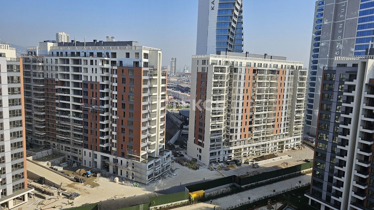 Appartement à Kartal, Turquie, 153 m2 - image 1