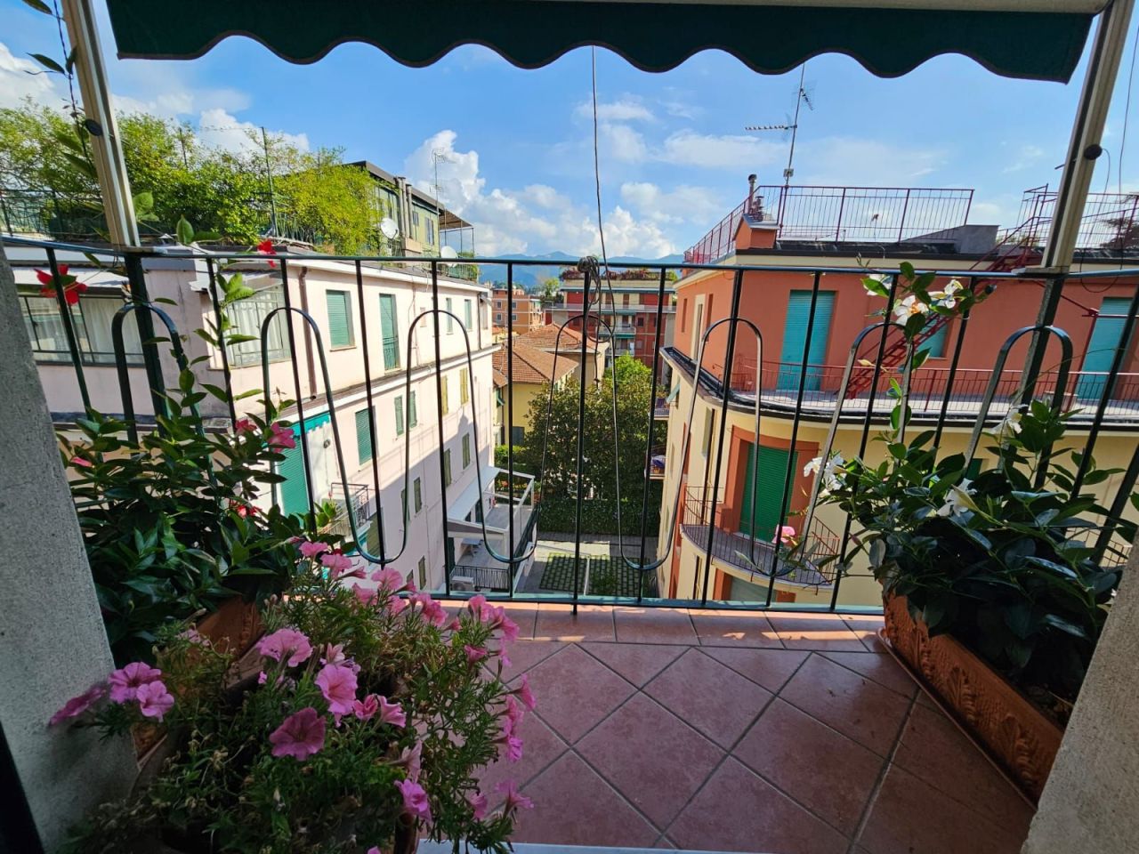 Apartment in Santa Margherita Ligure, Italy, 85 sq.m - picture 1