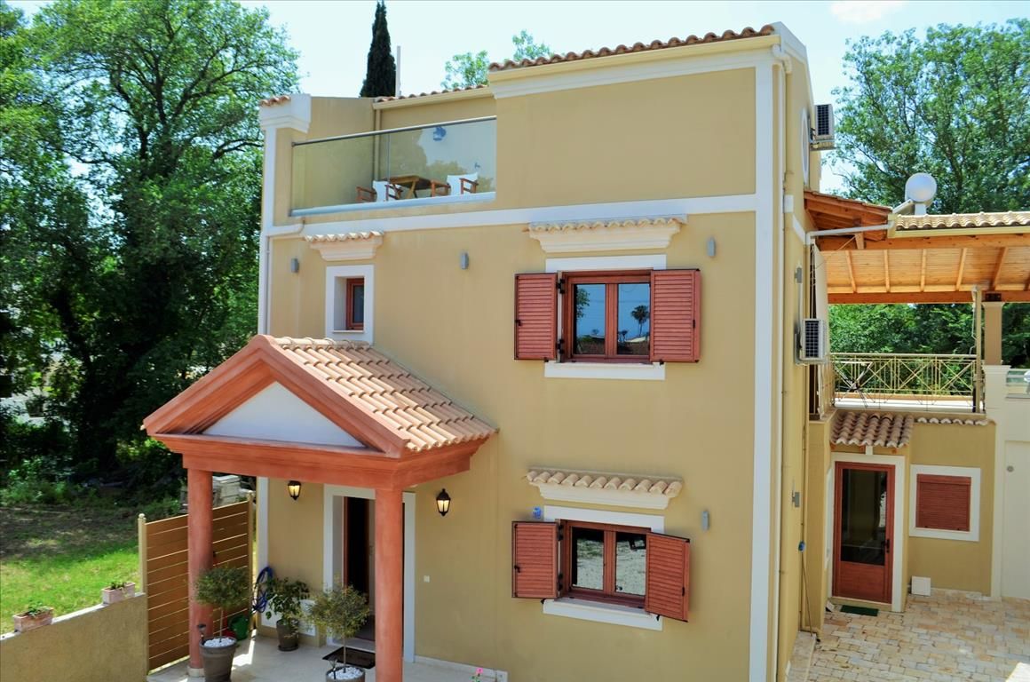 House in Corfu, Greece, 161 sq.m - picture 1