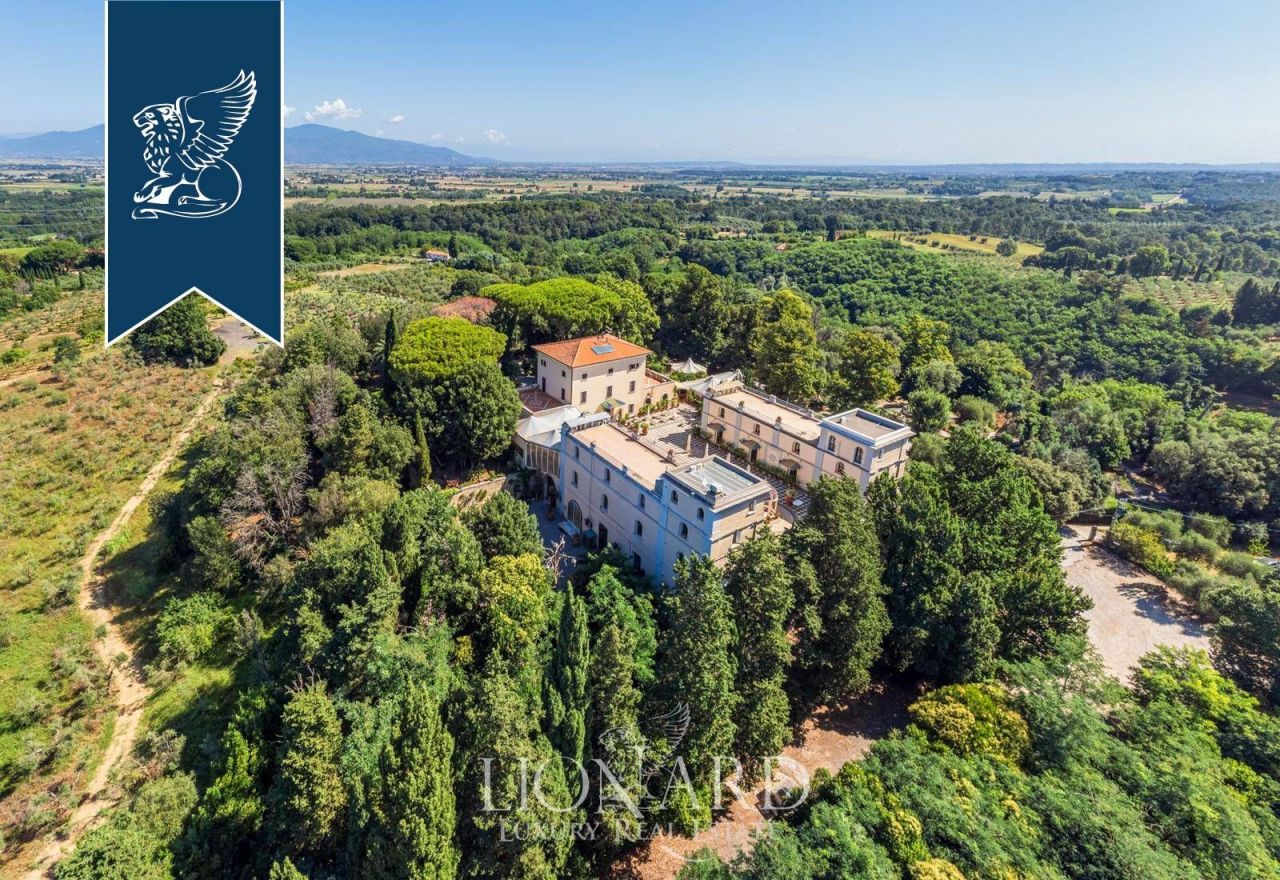 Villa in Fauglia, Italy, 2 500 sq.m - picture 1