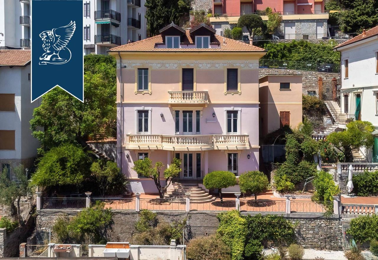 Villa in Alassio, Italien, 470 m2 - Foto 1