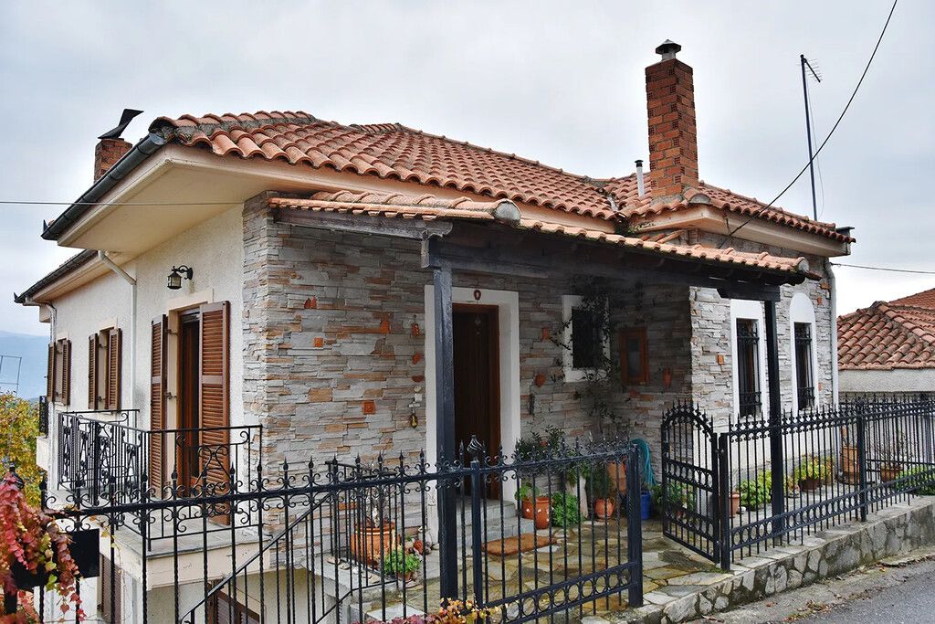 Casa en Tesalia, Grecia, 250 m2 - imagen 1