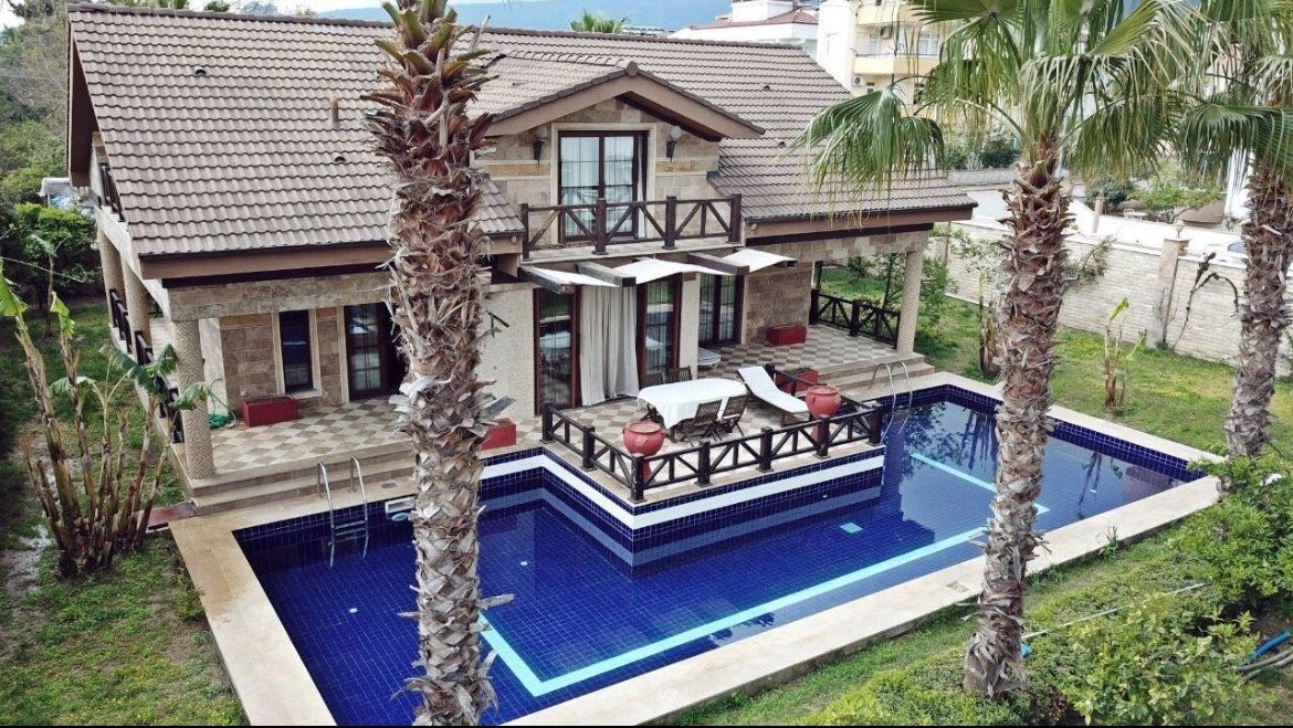 Villa in Kemer, Turkey, 470 sq.m - picture 1