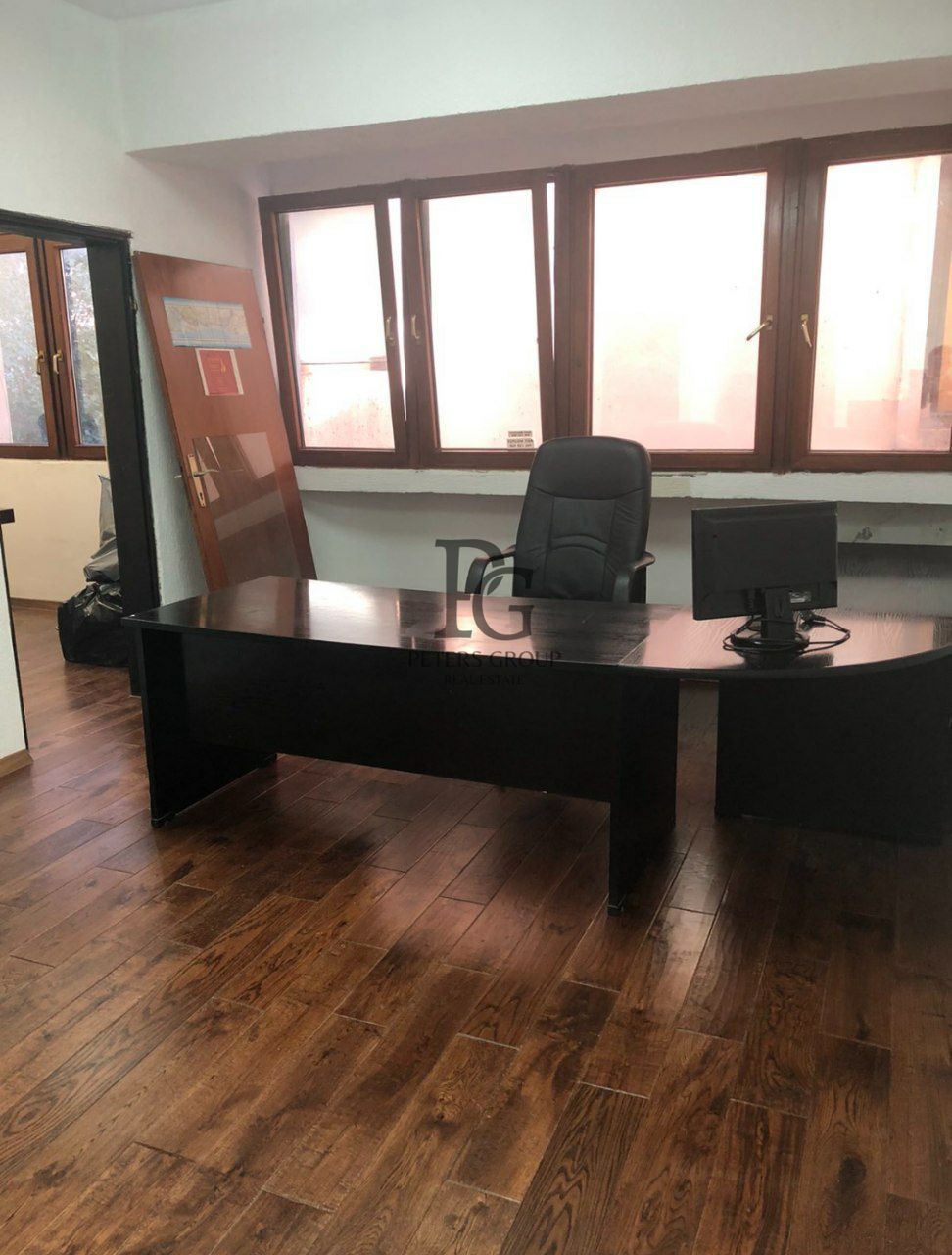 Office in Bar, Montenegro, 37 sq.m - picture 1